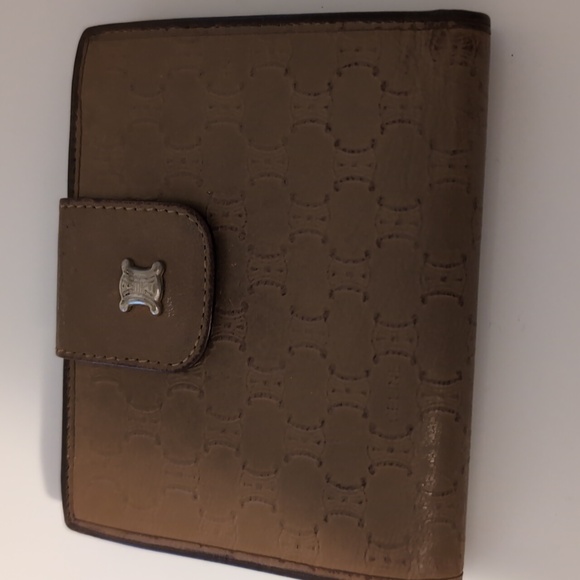 Celine Brown Embossed Leather Wallet W/ Kiss Lock Guc - Picture 1 of 10